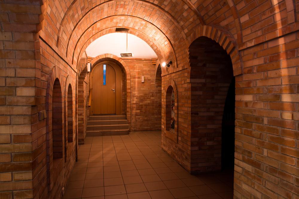 Břeclav Hotel Imos מראה חיצוני תמונה